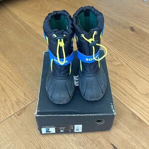 Sorel children’s flurry boot Sz 12